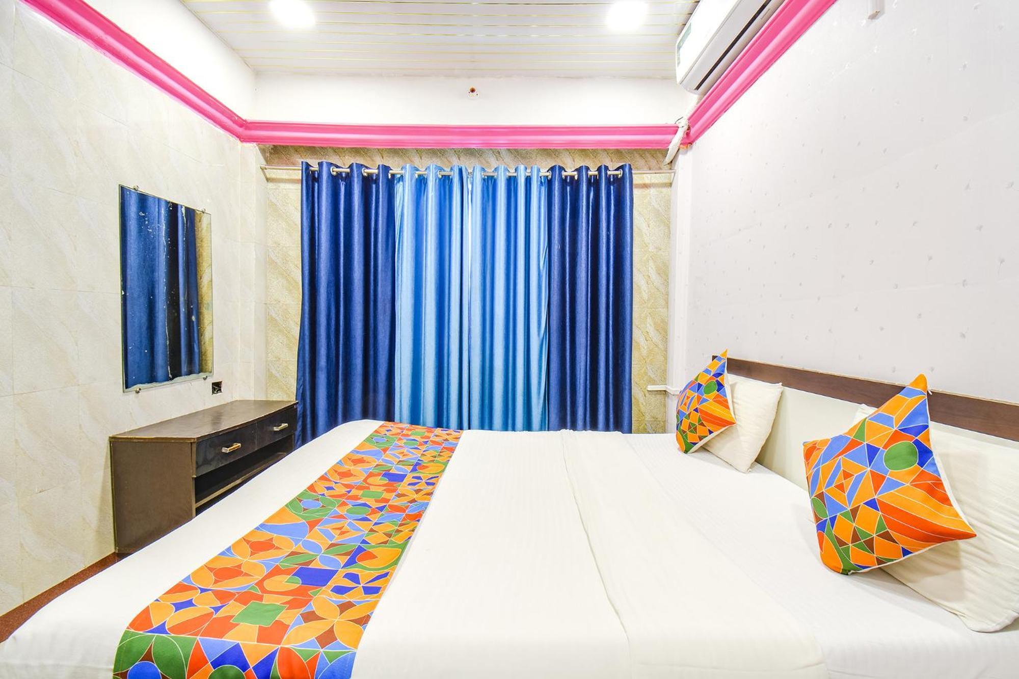 Fabhotel The Horizon I 罗纳瓦拉 外观 照片